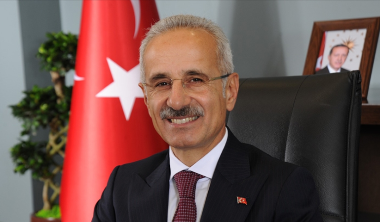 Ulaştırma ve Altyapı Bakanı Abdulkadir Uraloğlu