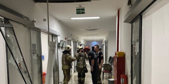 Atatürk Havalimanı'ndaki Hastanede Patlama Oldu: Bir Bebek Hayatını Kaybetti Atatürk Havalimanı’ndaki Hastanede Patlama Oldu: Bir Bebek Hayatını Kaybetti