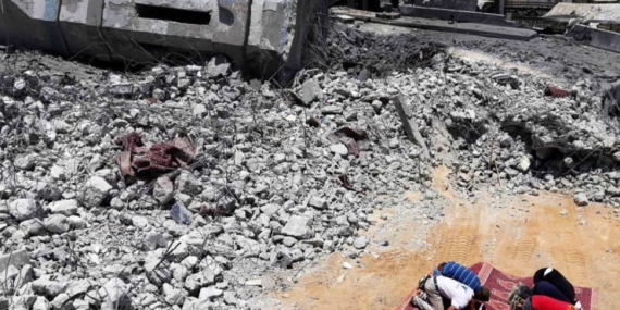 Terör Devleti İsrail, Gazze'de Soykırıma Devam Ediyor: Can Kaybı 40 Bini Aştı! Terör Devleti İsrail, Gazze’de Soykırıma Devam Ediyor: Can Kaybı 40 Bini Aştı!