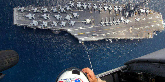 ABD'nin Uçak Gemisi 'USS Abraham Lincoln' Orta Doğu'ya Ulaştı ABD’nin Uçak Gemisi ‘USS Abraham Lincoln’ Orta Doğu’ya Ulaştı