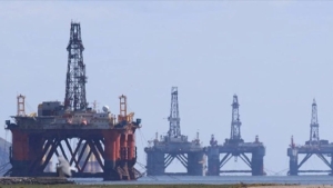 brent-petrol-76-dolara-geriledi-8FFOW4HI.jpg