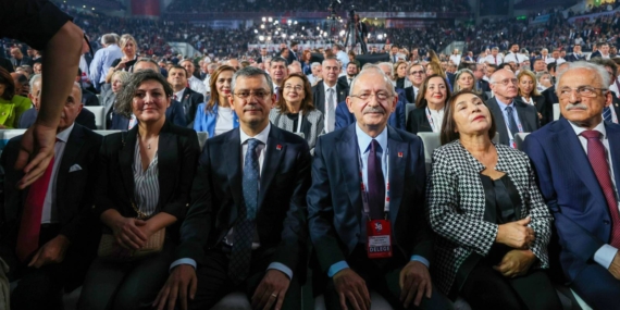 CHP'de Tüzük Değişikliği İçin 20'nci Olağanüstü Kurultay Hazırlıkları Sürüyor CHP’de Tüzük Değişikliği İçin 20’nci Olağanüstü Kurultay Hazırlıkları Sürüyor