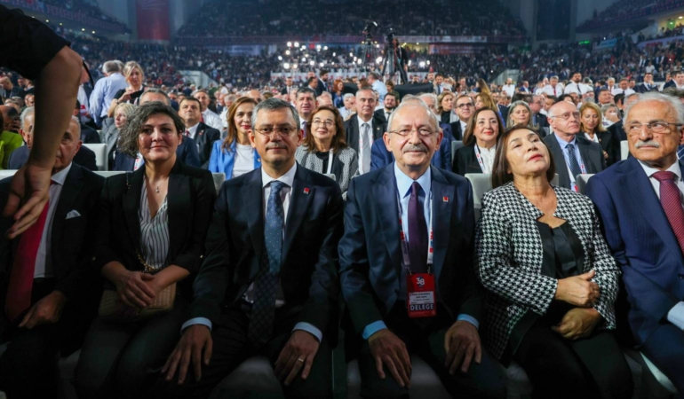 chpde-tuzuk-degisikligi-icin-20nci-olaganustu-kurultay-hazirliklari-suruyor-8XEIp3AG.jpg