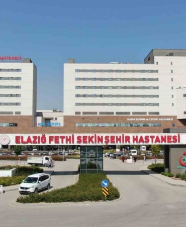 elazig-fethi-sekin-sehir-hastanesinde-v-notes-cerrahisi-ameliyatlari-basladi-PrRhOOX1.jpg