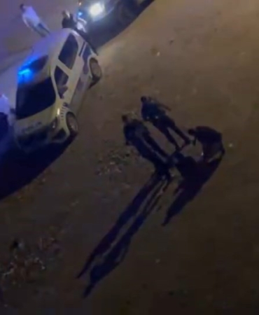 elazigda-bicakli-kavga-1-kisi-yaralandi-XHpDcbL2.jpg