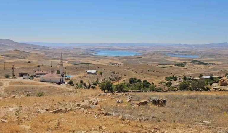 elazigda-bir-koy-ve-mezralarinda-su-sorunu-giderildi-5yZ6RstJ.jpg