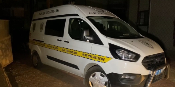 Elazığ’da bir şahıs evinde silahla vurulmuş halde bulundu Elazığ’da bir şahıs evinde silahla vurulmuş halde bulundu
