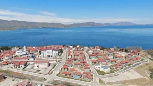 elazigda-depremden-etkilenen-sivrice-yeniden-insa-ediliyor-6gRJE9ap.jpg
