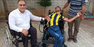 elazigda-engelli-genc-akulu-sandalyesine-kavustu-kWWviEdr.jpg