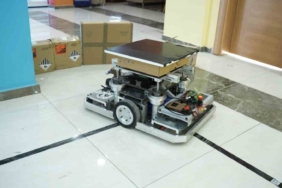 elazigda-gelistirilen-robot-15-ton-yuk-kaldirabiliyor-YL2Baj1c.jpg