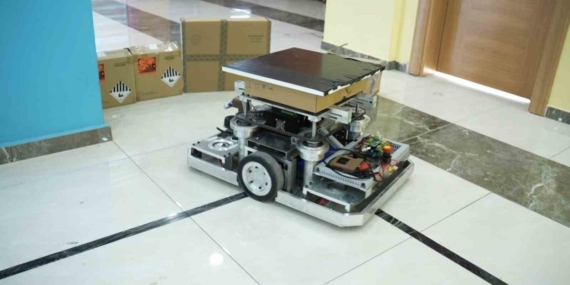 Elazığ'da Geliştirilen Robot, 1,5 Ton Yük Kaldırabiliyor Elazığ’da Geliştirilen Robot, 1,5 Ton Yük Kaldırabiliyor