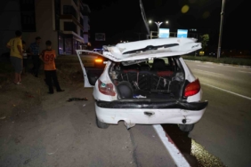 elazigda-iki-otomobil-carpisti-1-kisi-yaralandi-elq7ITQ6.jpg