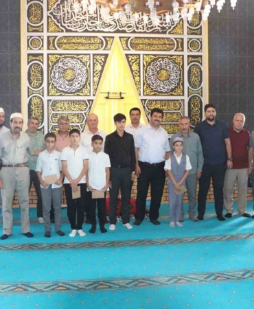 elazigda-kuran-i-kerimi-guzel-okuma-il-yarismasi-yapildi-4GkYlXVr.jpg