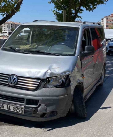 elazigda-trafik-kazasi-2-yarali-1iF7MGIg.jpg