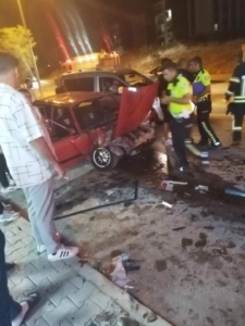 elazigda-trafik-kazasinda-3-kisi-yaralandi-tWvKHBMU.jpg