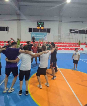 elazigin-agin-ilcesinde-kurulan-spor-tesisinde-ilk-heyecan-nJzhEdxU.jpg