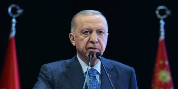 Erdoğan'ı torunu uyarmış: Olimpiyat açılışına gitme dede, LGBT gösterisi yapacaklar Erdoğan’ı torunu uyarmış: Olimpiyat açılışına gitme dede, LGBT gösterisi yapacaklar
