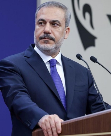 hakan-fidan-bruksel-yolcusu-ab-ile-vize-konusunu-gorusecek-UVDbPjzM.jpg