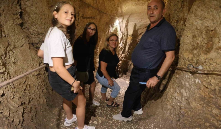 harput-kalesinde-iki-kralin-esir-tutuldugu-tarihi-zindan-kesfedildi-64LvdKKb.jpg
