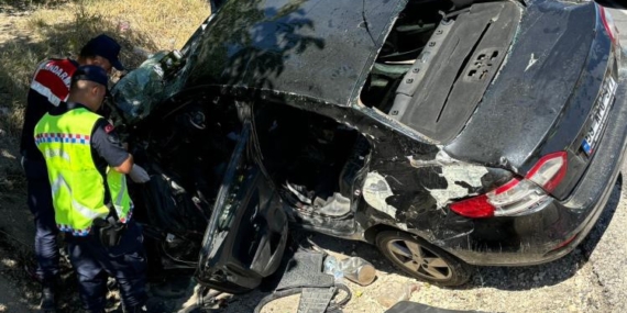Malatya Feci Kaza: 3 Kişi Hayatını Kaybetti, 1 Kişi Ağır Yaralı Malatya Feci Kaza: 3 Kişi Hayatını Kaybetti, 1 Kişi Ağır Yaralı