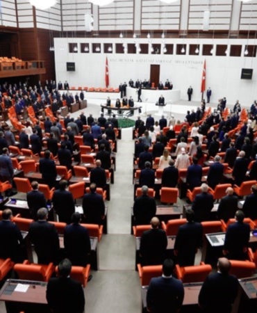 meclis-dagilimi-degisiyor-dp-ve-deva-partisi-tbmmde-grup-kurma-hedefine-yaklasiyor-wvmm8jIY.jpg