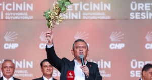 ozgur-ozel-cumhurbaskani-adayi-degilim-chpyi-iktidara-tasimaya-adayim-sNJRayIA.jpg