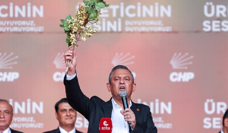 ozgur-ozel-cumhurbaskani-adayi-degilim-chpyi-iktidara-tasimaya-adayim-sNJRayIA.jpg