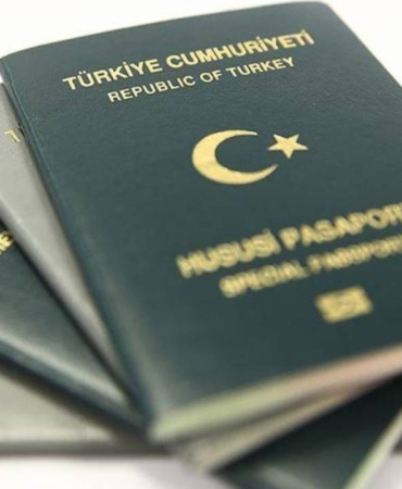 temmuzda-yesil-pasaport-talebi-rekor-kirdi-ilk-kez-bordo-pasaportu-gecti-qhFKwary.jpg