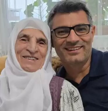 yusuf-dikecin-annesinin-fotografini-paylasti-saygisizca-yorumlar-yapildi-p6Lw4MNr.jpg