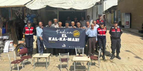 Elazığ’da Jandarma Ekipleri Kadına Yönelik Şiddet ve KADES Uygulaması Hakkında Bilgilendirme Yaptı Elazığ’da Jandarma Ekipleri Kadına Yönelik Şiddet ve KADES Uygulaması Hakkında Bilgilendirme Yaptı
