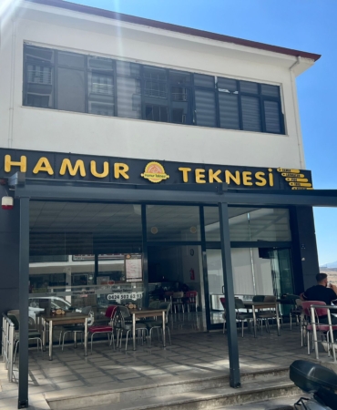 Elazığ Hamur Teknesi, Doğukent Mahallesi’nde Fırın Hizmetiyle İlgi Görüyor PHOTO-2024-09-02-11-33-13