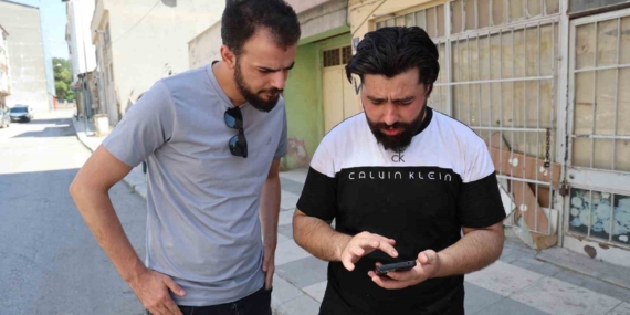 Elazığ'da Deneme Sürüşü İçin Bindiği Motosikleti Çaldı (VİDEO) Elazığ’da Deneme Sürüşü İçin Bindiği Motosikleti Çaldı (VİDEO)