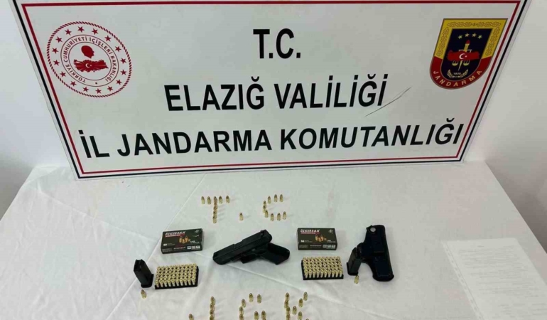 elazigda-havaya-ates-eden-sahsa-islem-yapildi-ctNdMNBc.jpg