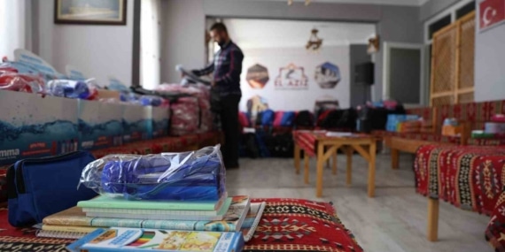 Elazığ’da İhtiyaç Sahibi Öğrencilere Kırtasiye Desteği Elazığ’da İhtiyaç Sahibi Öğrencilere Kırtasiye Desteği