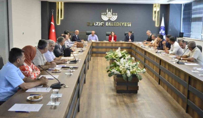 elazigda-il-hayat-boyu-ogrenme-komisyonu-toplantisi-yapildi-eUYS2Zsz.jpg