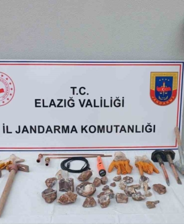 elazigda-kacak-kazi-yapan-supheli-yakalandi-YEAf8ykZ.jpg