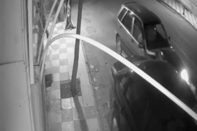 elazigda-kontrolden-cikan-otomobil-park-halindeki-araca-carpti-637KTIuE.jpg