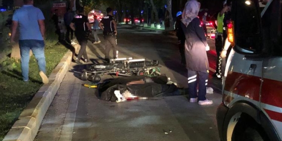 Elazığ’da Motosiklet Kazası: İki Kişi Hayatını Kaybetti Elazığ’da Motosiklet Kazası: İki Kişi Hayatını Kaybetti