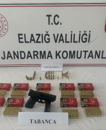 elazigda-ruhsatsiz-tabanca-ele-gecirildi-qbIvVjll.jpg