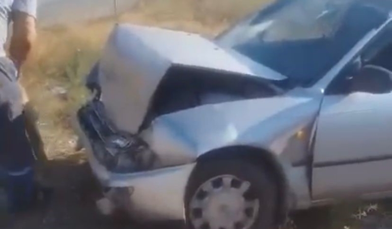 elazigda-trafik-kazasi-2-yarali-17L3POca.jpg