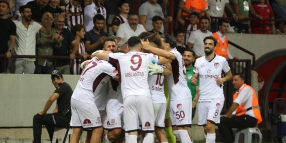 Elazığspor, 27 Maçlık Yenilmezlik Serisini Sürdürdü Elazığspor, 27 Maçlık Yenilmezlik Serisini Sürdürdü