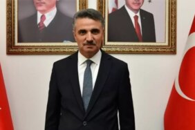 Gümüşhane Valisi kimdir? Yeni Gümüşhane Valisi Aydın Baruş kimdir, aslen nereli, yaşı kaç? gumushane-valisi-kimdir-yeni-gumushane-valisi-aydin-barus-kimdir-aslen-nereli-yasi-kac-PV2SOvbu.jpg