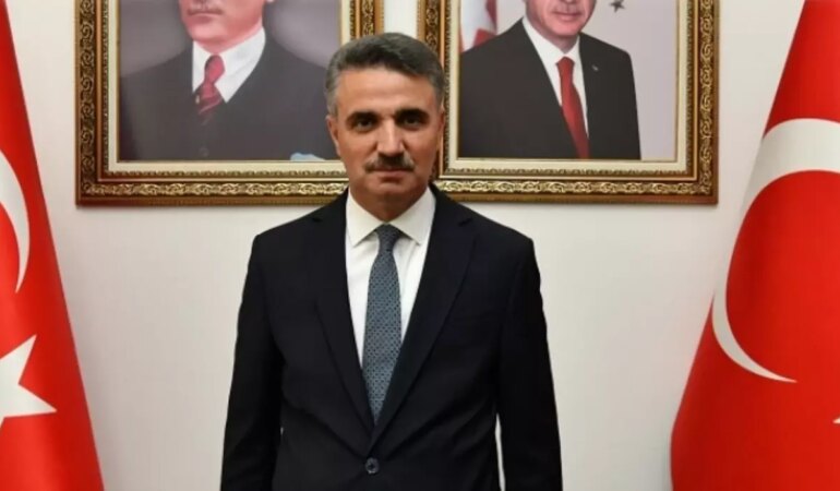 gumushane-valisi-kimdir-yeni-gumushane-valisi-aydin-barus-kimdir-aslen-nereli-yasi-kac-PV2SOvbu.jpg