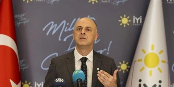 İYİ Parti İzmir Milletvekili Ümit Özlale Partisinden İstifa Etti İYİ Parti İzmir Milletvekili Ümit Özlale Partisinden İstifa Etti