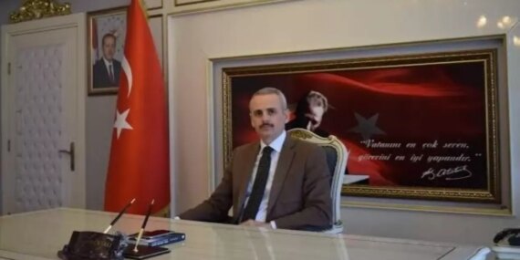 Karaman Valisi kim oldu? Yeni Karaman Valisi Mehmet Fatih Çiçekli kimdir, nereli, kaç yaşında? Karaman Valisi kim oldu? Yeni Karaman Valisi Mehmet Fatih Çiçekli kimdir, nereli, kaç yaşında?
