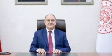 manisa-valisi-kimdir-yeni-manisa-valisi-vahdettin-ozkan-kimdir-aslen-nereli-yasi-kac-iXJwuYha.jpg