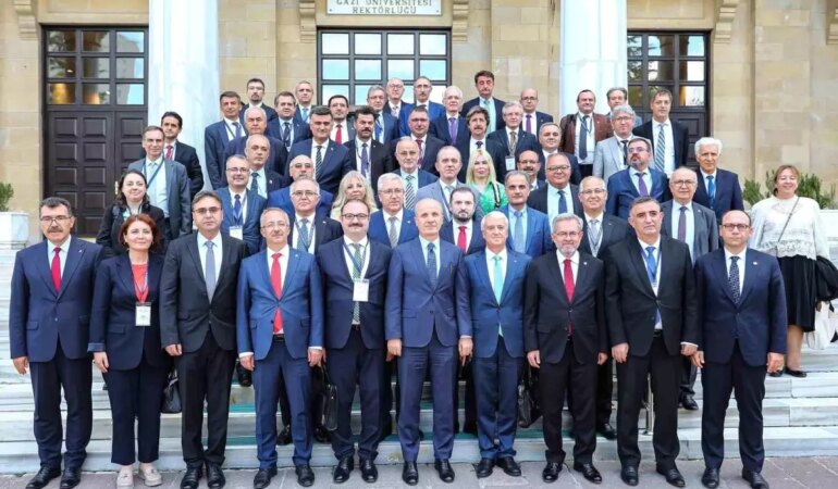yokun-2030-yuksekogretim-vizyonu-toplantilari-basladi-UzzgFscJ.jpg