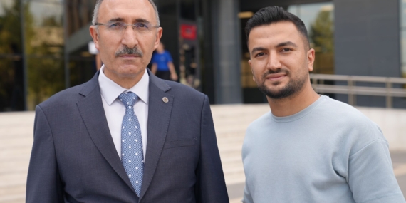 Fırat Üniversitesi Rektörü Prof. Dr. Fahrettin Göktaş’tan Yeni Öğrenciler ve Ailelerine Tebrik Mesajı