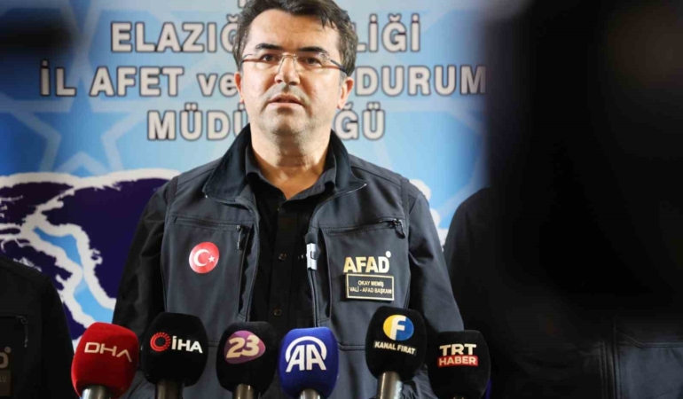 afad-baskani-elazigda-10-kisi-tedavi-altinda-DINVpKRy.jpg