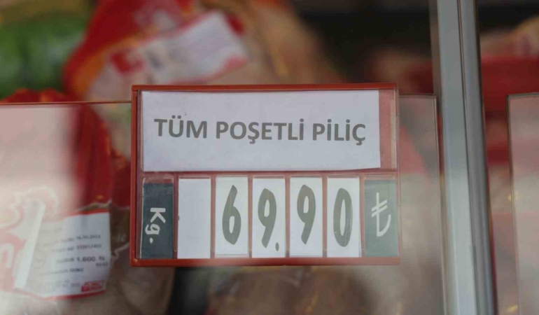bu-magazada-etler-yari-fiyatina-wsTFgIaa.jpg